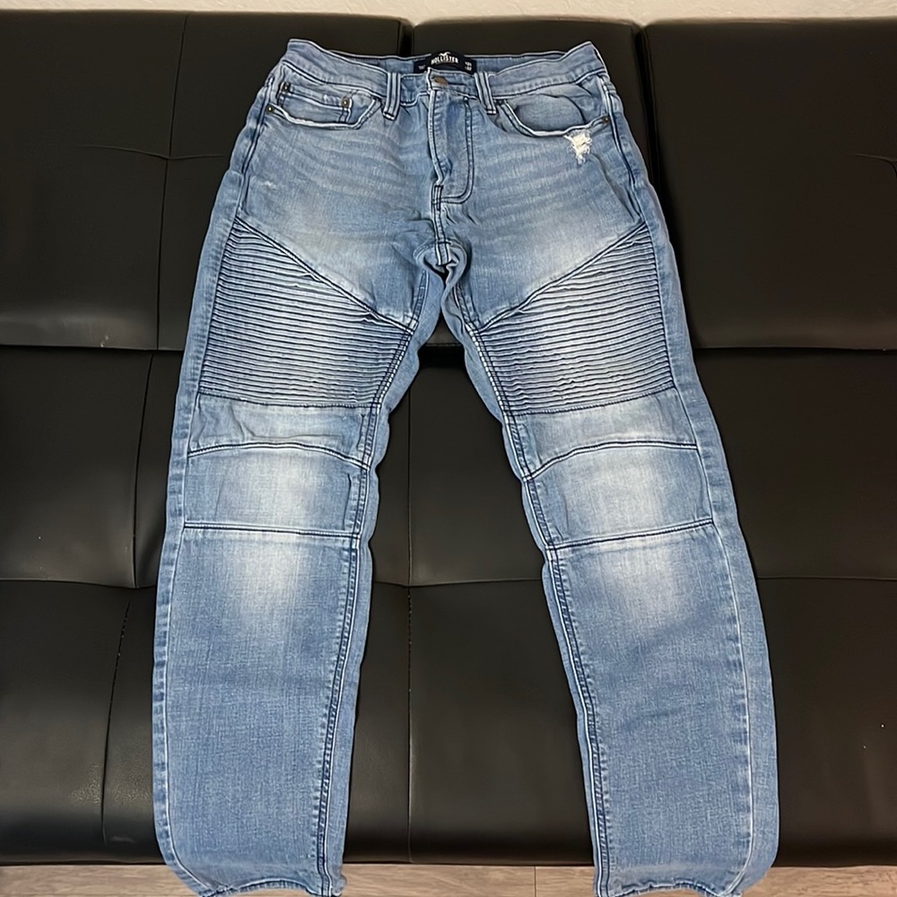 Hollister jeans for men 💙